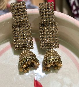 Combo of 2 earrings