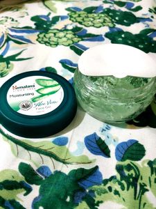 Himalaya Moisturizing Face Gel
