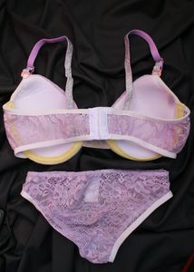 Bra &amp; Panty Set 👙