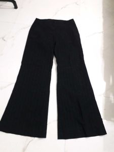 black bootcut pant👔