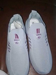 New Women Shoes (EU 38) (UK 5,5.5) With Tag
