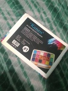 Ramen 18 Color Eyeshadow
