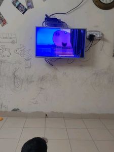 I M Selling LG Tv