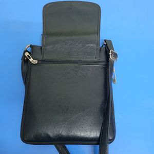 Leather SLING Bag🎒