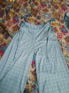 Checkered Wide Leg Lower