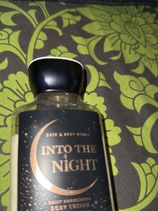 Bath &amp; Body Works Into the Night Lotion