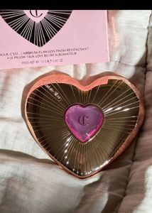 CHARLOTTE TILBURY SOULMATES FACE PELLET