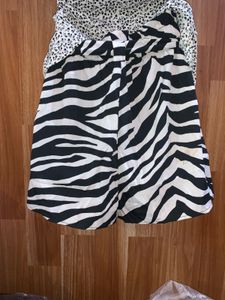 Zebra Print shorts xs/L/xl size avaialbe