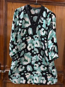 V neck trending Dress