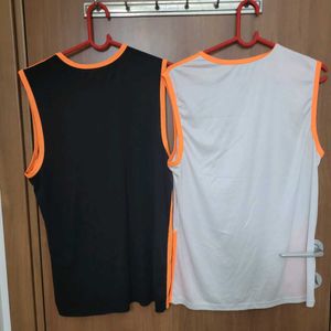 Set Of 3 Sleeveless Gym T-Shirts Size L