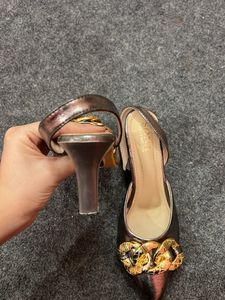 Pump Heels 👠