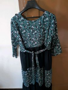 Modern Feeding Top
