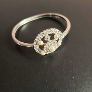 Sparkling Bangle Bracelet