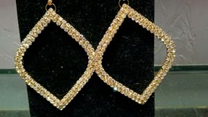 Earrings /Diamond Earring