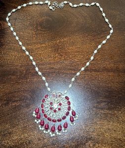 Elegant Necklace