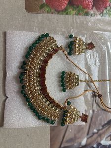 Elegant Indian Jewelry Set