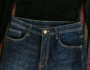 Bootcut High-waisted Jeans