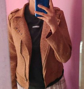 Premium Suede Jacket With Zipper Detail