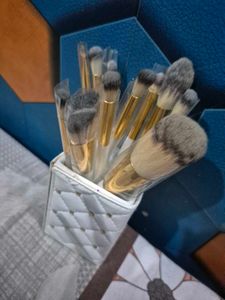 BH Cosmetics Brush Set