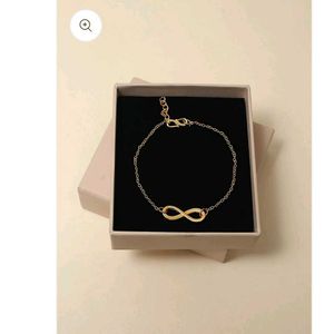 Gold Infinity Chain Bracelet
