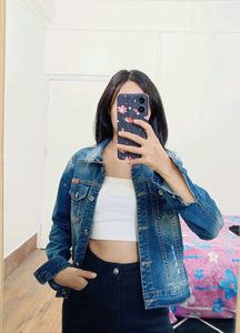 New Jeans Jacket.. Fits For Size Small &amp; Medium