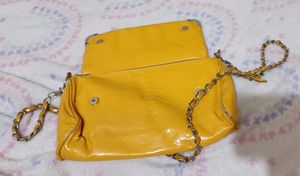 Crocodile Skin Texture Yellow Sling Bag 🟡💛🛍️