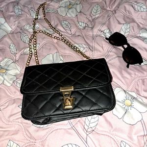 Chic Quilted Crossbody Bag