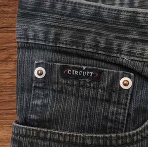 CIRCUIT BRANDED BAGGY JEANS UNISEX