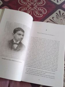 Biography Of Mahatma Gandhi