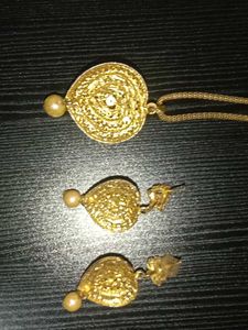 Heart-shaped Necklace Set💫