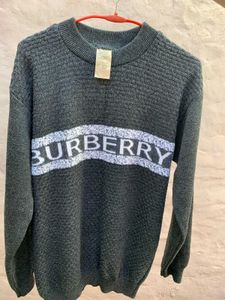 Burberry Sweater orignal comfortable