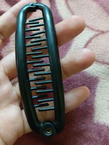Black Hair Clip