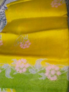 Floral Green &amp; Yellow Saree