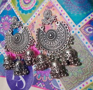 Stylish Earings....