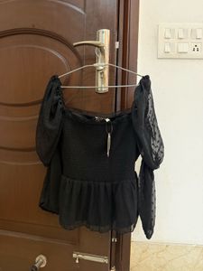 Black Puff Sleeve Top