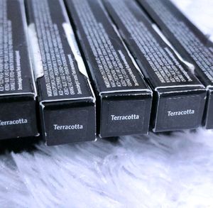 Bobbi Brown Lip Stick