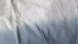 Women Blue &amp; White Ombre Dyed Tshirt