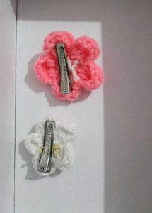 Crochet Flower Clips
