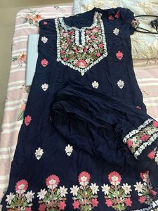 Embroidered Kurta Set