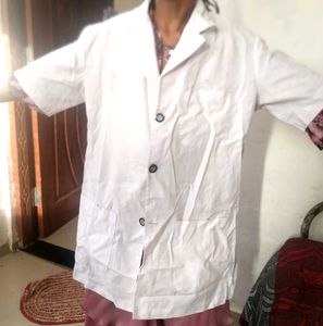 Apron For Medical College Use...