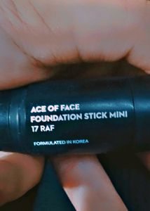 Foundation And Oxy Glow Hair Straightener