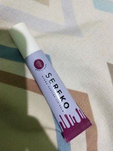 5 Tshirts + 1 Claw Clip + Mayskin Mosturiser