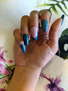 Green Nail Set