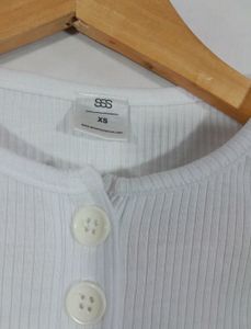 SSS White Long Sleeve Crop Top