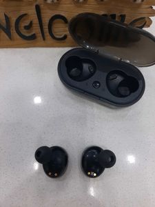3 Airpods