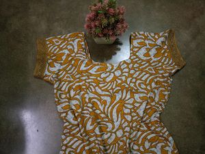 Kurta Set Good In Condition