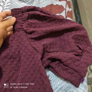 Vine Color Burgundy Puff Sleeve Top