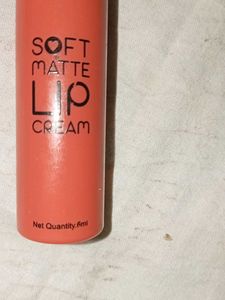 Paris Fashion Lipstick