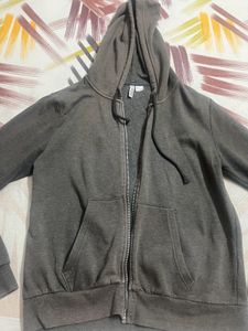 H&amp;M Grey Zipped Hoodie For Women Size-M