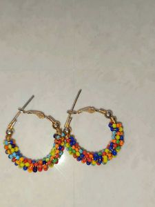 2 Earrings